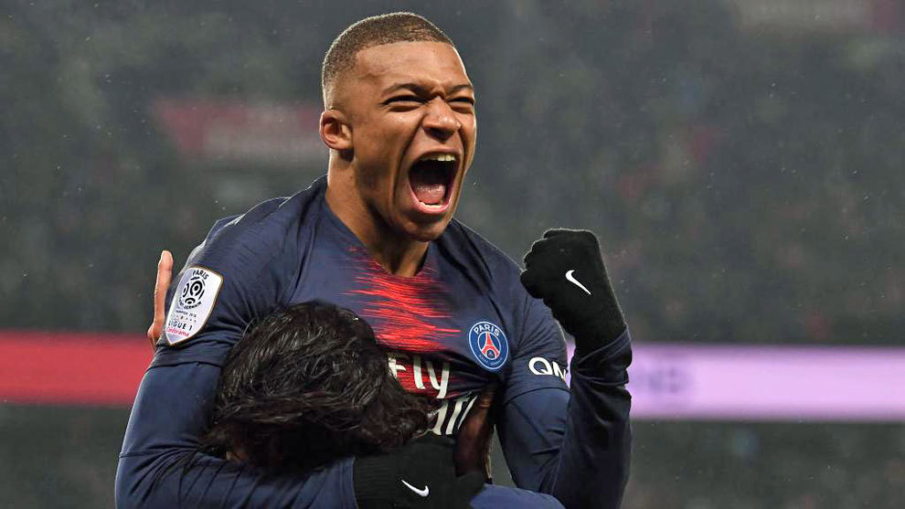 旗与掌声定 旗与掌声定