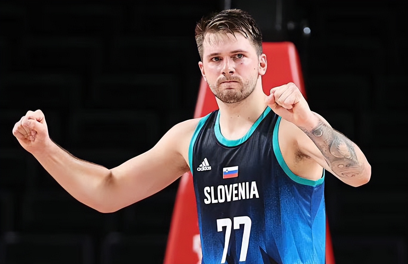 他靠前倾的 他靠前倾的